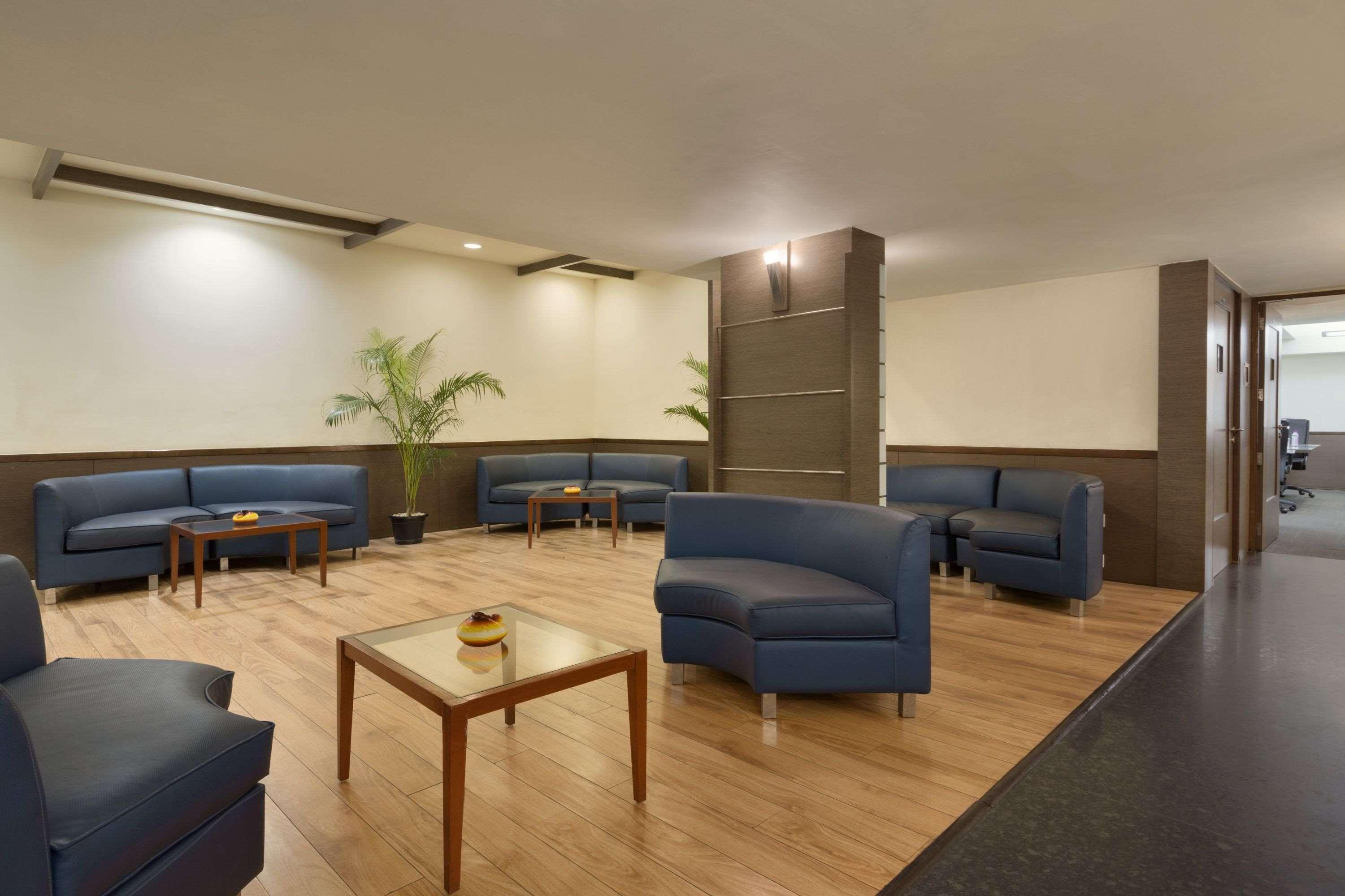 Ramada By Wyndham Chennai Egmore Экстерьер фото