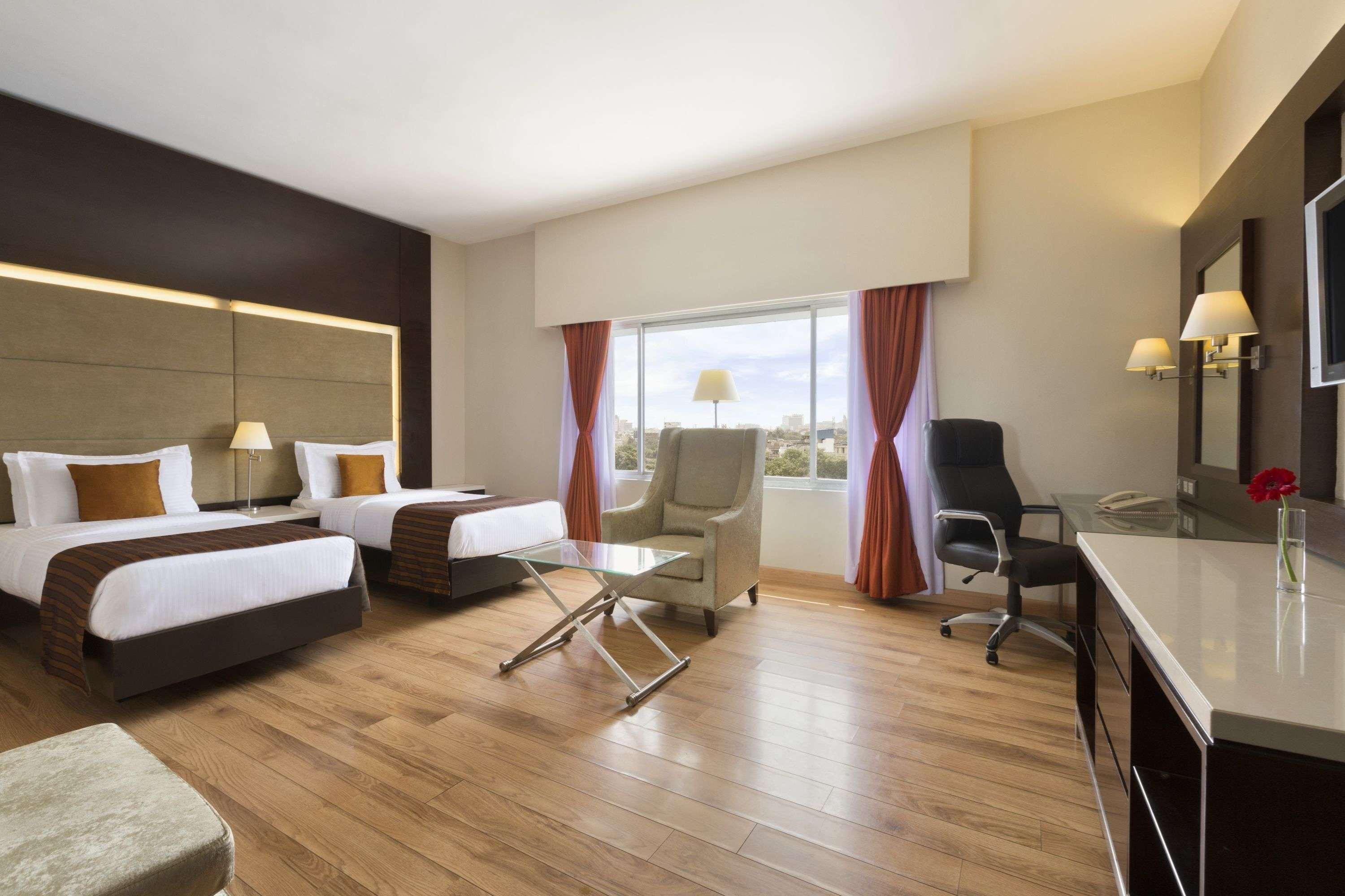 Ramada By Wyndham Chennai Egmore Экстерьер фото