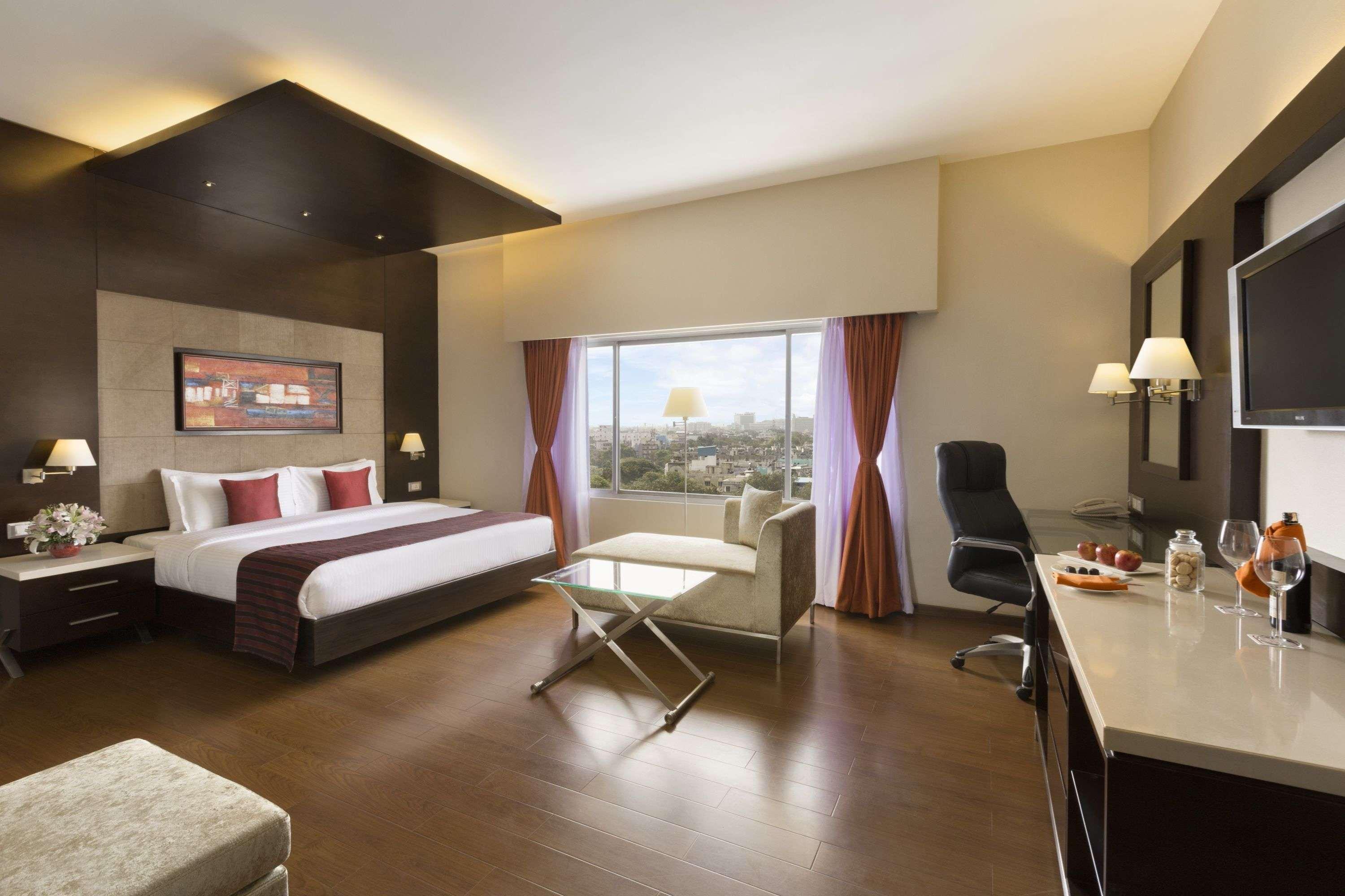 Ramada By Wyndham Chennai Egmore Экстерьер фото