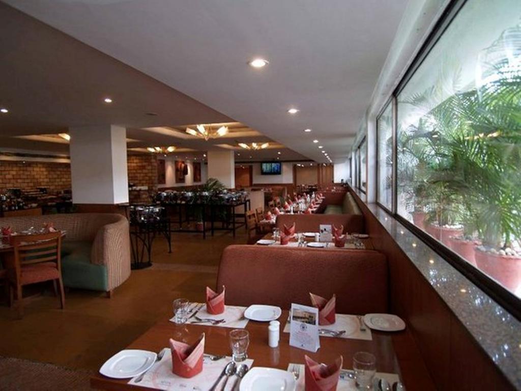 Ramada By Wyndham Chennai Egmore Экстерьер фото