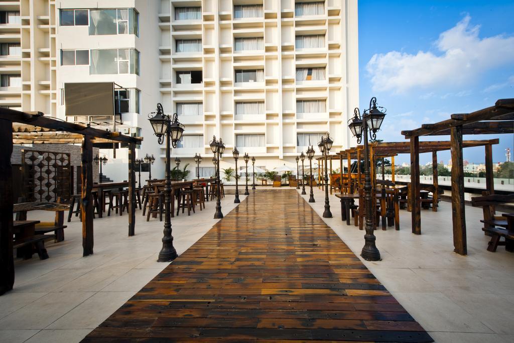 Ramada By Wyndham Chennai Egmore Экстерьер фото