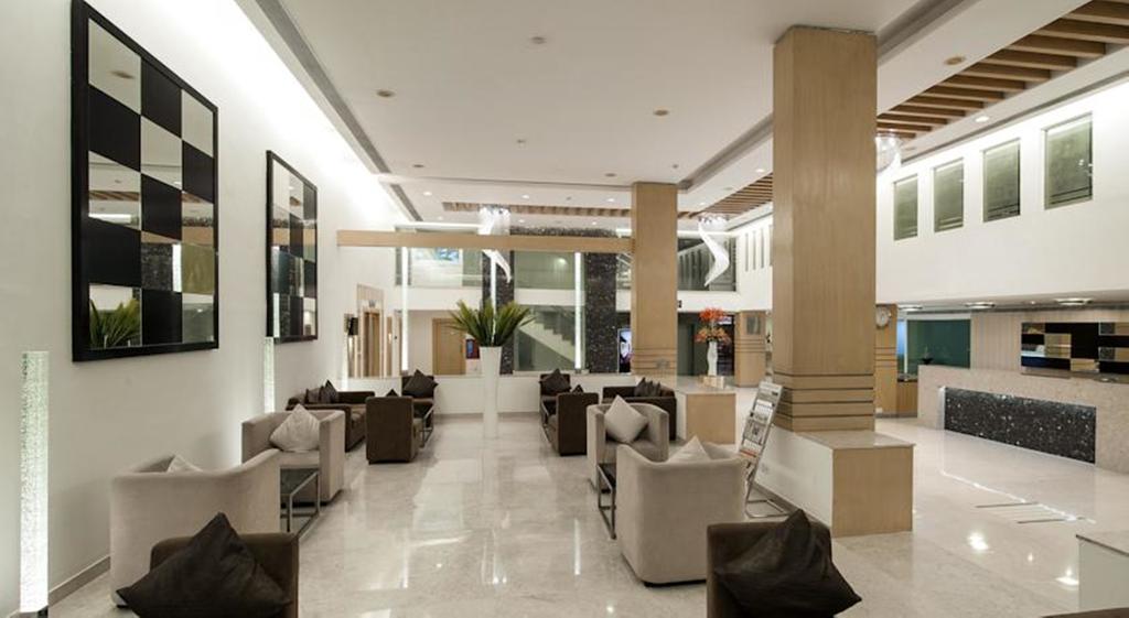Ramada By Wyndham Chennai Egmore Экстерьер фото